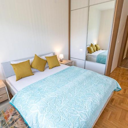 Piskalina Apartment Tivat Exterior foto